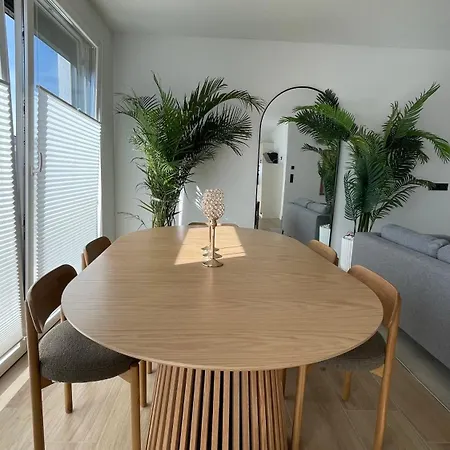 Apartman Moderne & Helle Mit Parkplatz In Bettrum *