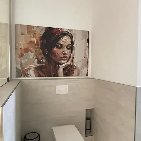 Moderne & Helle Mit Parkplatz In Bettrum Apartman *